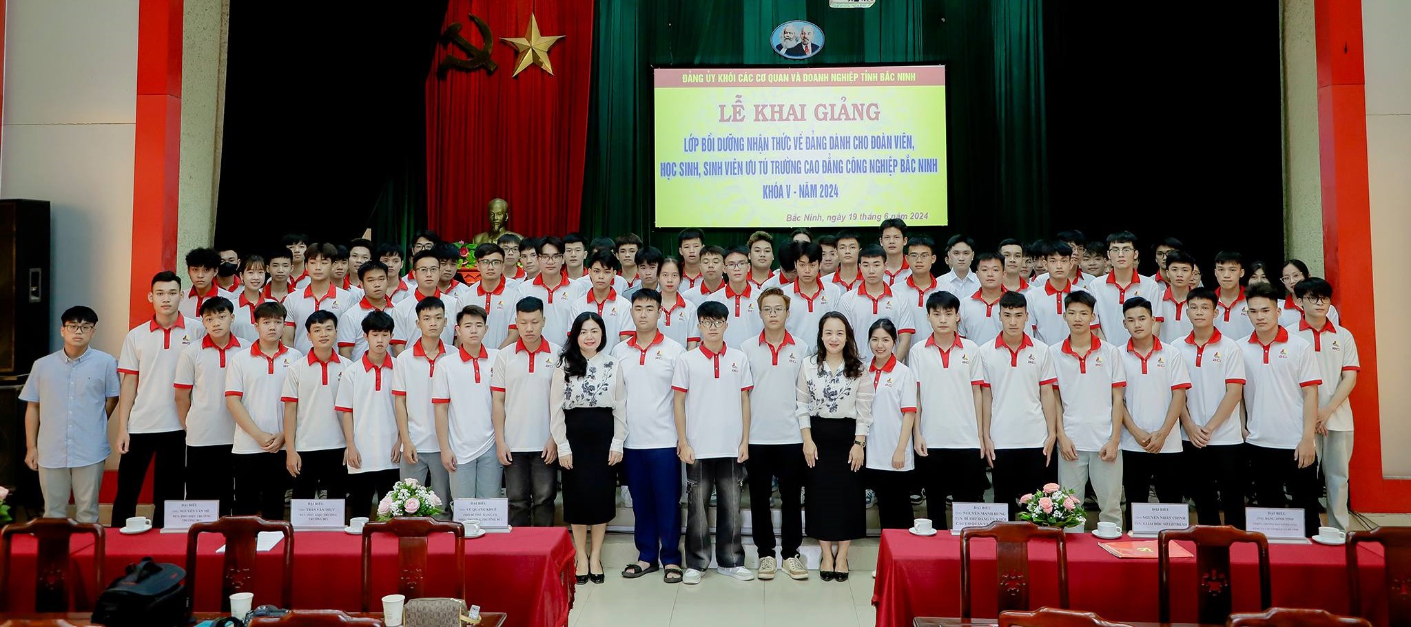 89 đoàn viên, sinh viên ưu tú tỉnh Bắc Ninh tham gia lớp  Bồi dưỡng nhận thức về Đảng