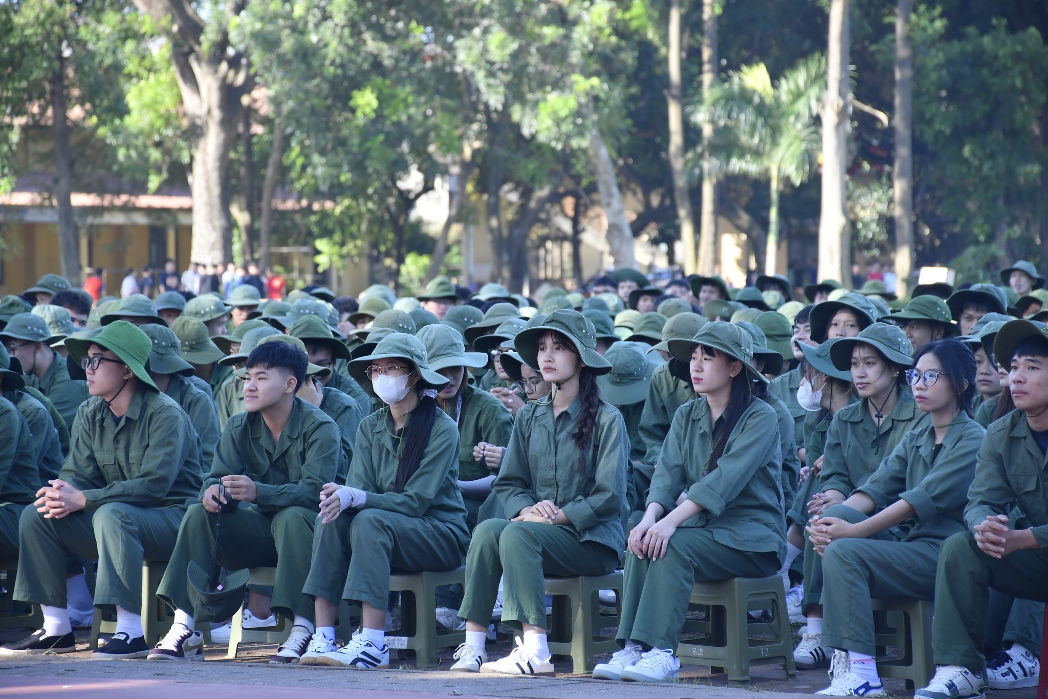 SINH VIÊN K16 CỦA BCI HÀO HỨNG TRONG LỄ KHAI GIẢNG KHÓA HỌC GIÁO DỤC QUỐC PHÒNG & AN NINH