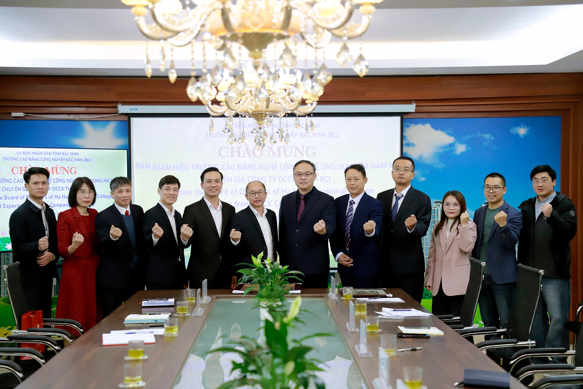 BCI mở rộng hợp tác quốc tế: Đón đoàn công tác Trường Cao đẳng nghề Công nghệ Ứng dụng Hà Nam và Công ty DCCK (Trung Quốc)