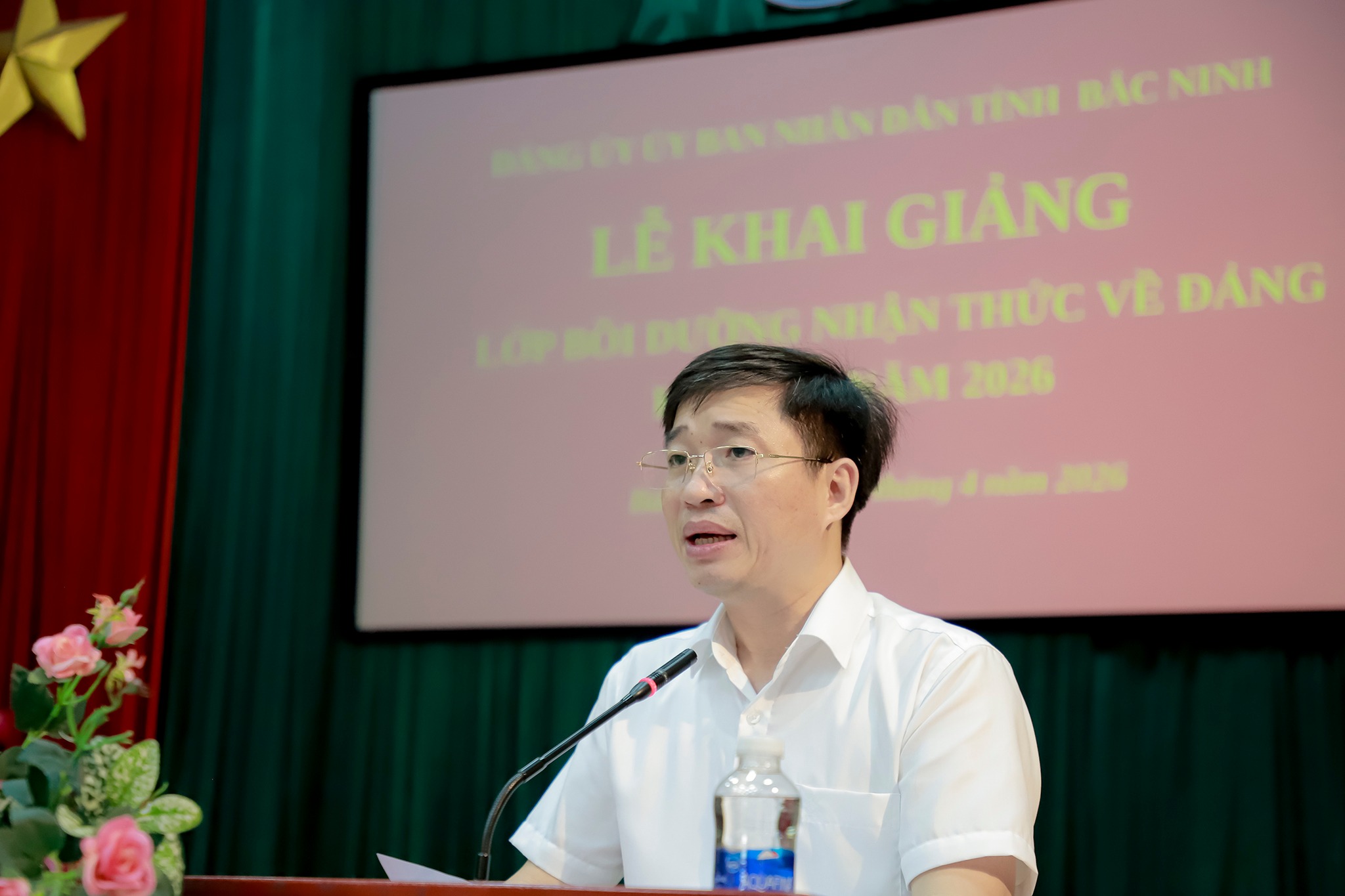 Đảng ủy UBND tỉnh Bắc Ninh khai giảng lớp bồi dưỡng nhận thức về Đảng khóa III năm 2026