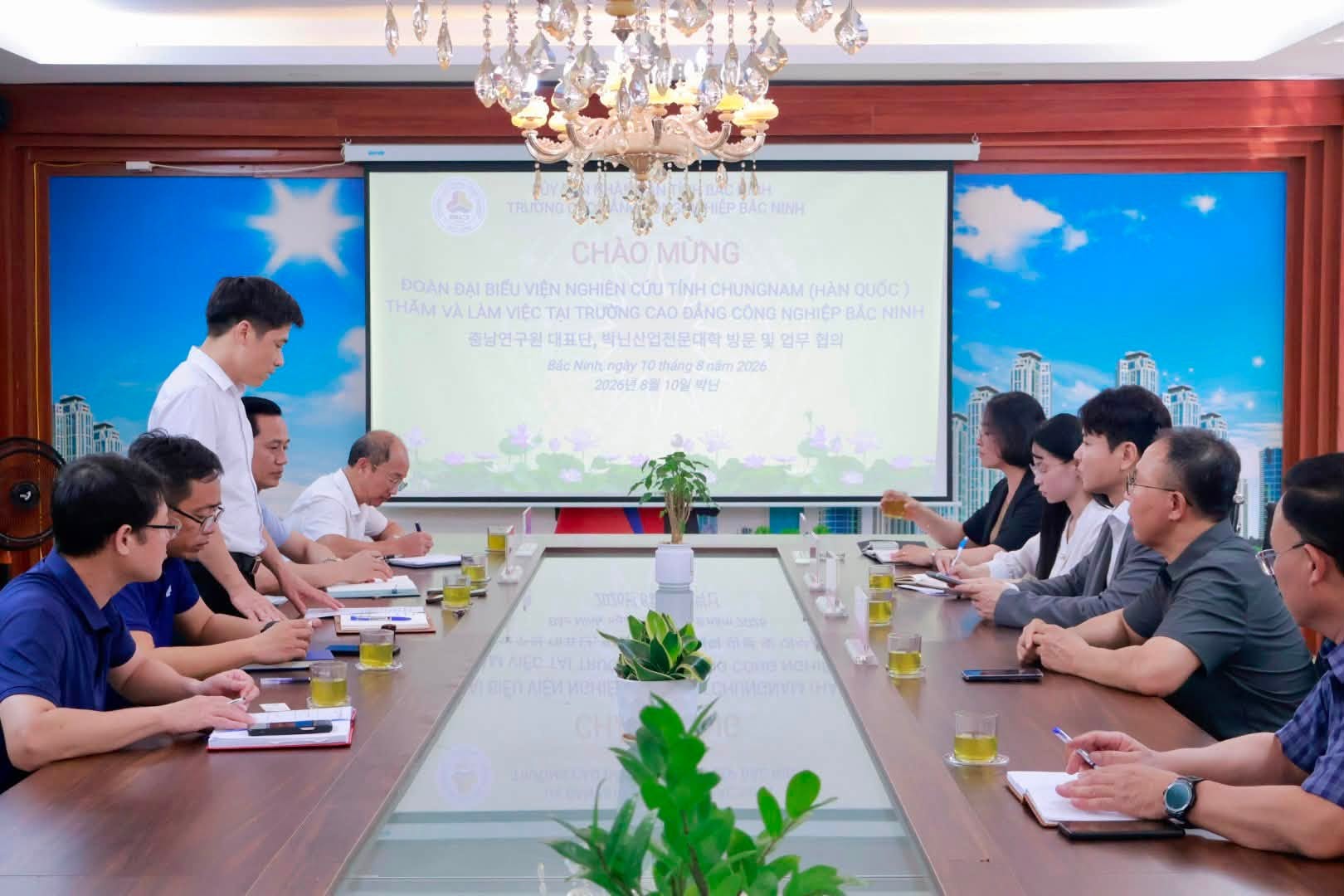 BCI ĐÓN VÀ LÀM VIỆC VỚI ĐOÀN ĐẠI BIỂU VIỆN NGHIÊN CỨU TỈNH CHUNGNAM (HÀN QUỐC)