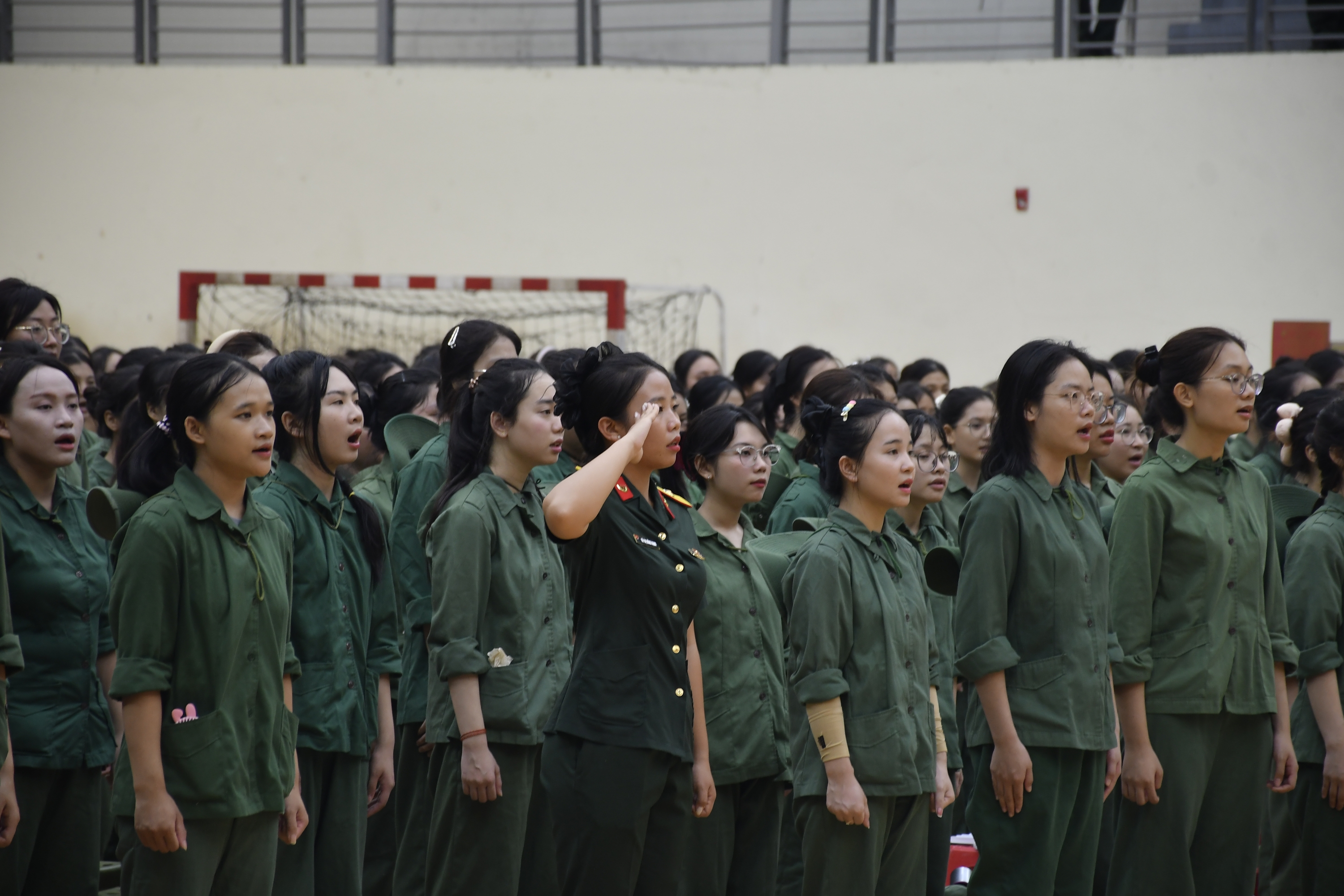 BCI: HỌC SINH K42 HỆ TRUNG CẤP HÀO HỨNG BƯỚC VÀO KHÓA HỌC GIÁO DỤC QUỐC PHÒNG VÀ AN NINH NĂM HỌC 2024-2025