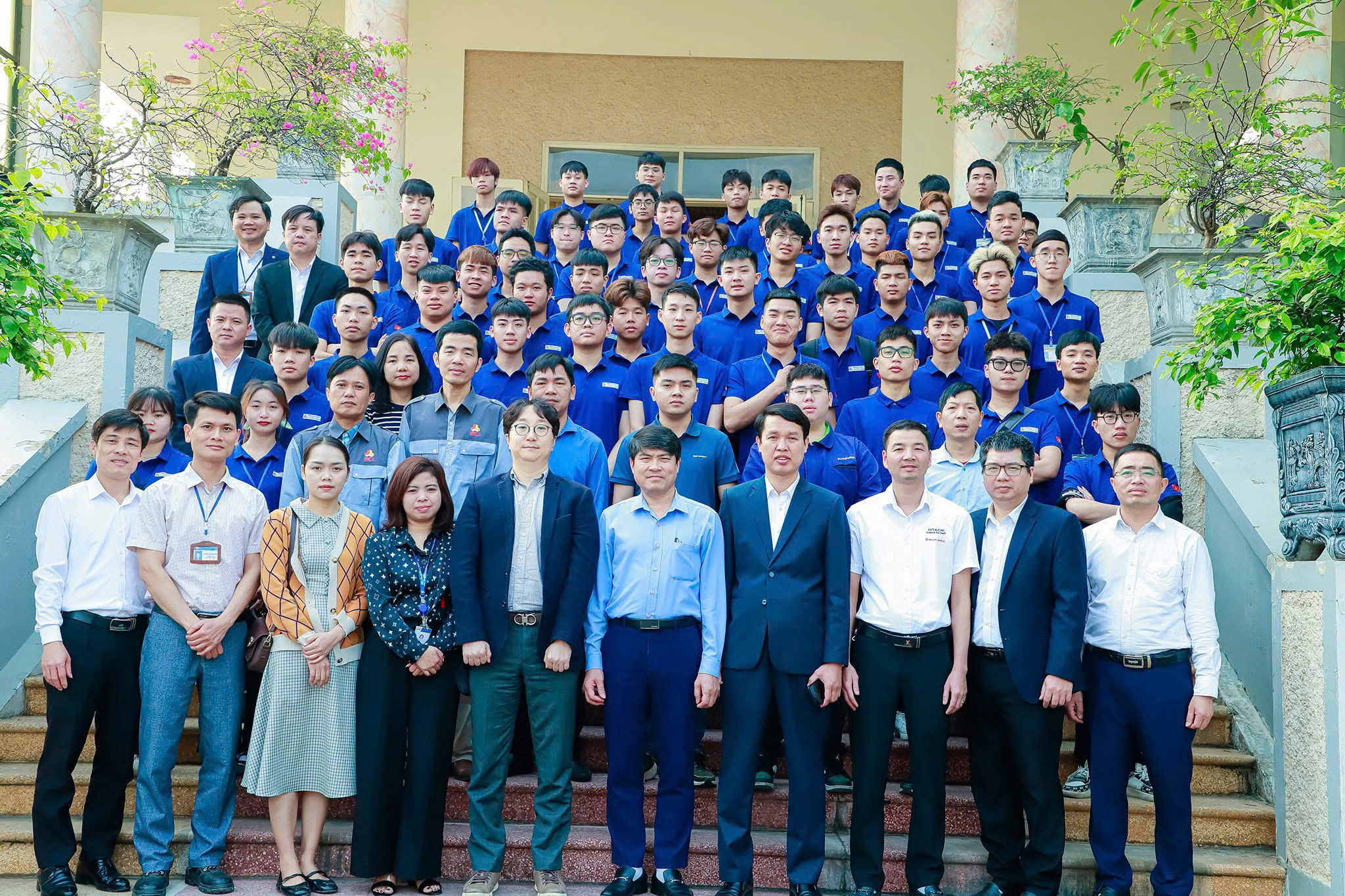 /upload/images/nganh-nghe-dao-tao/1.12.2023.dtcn2.jpg