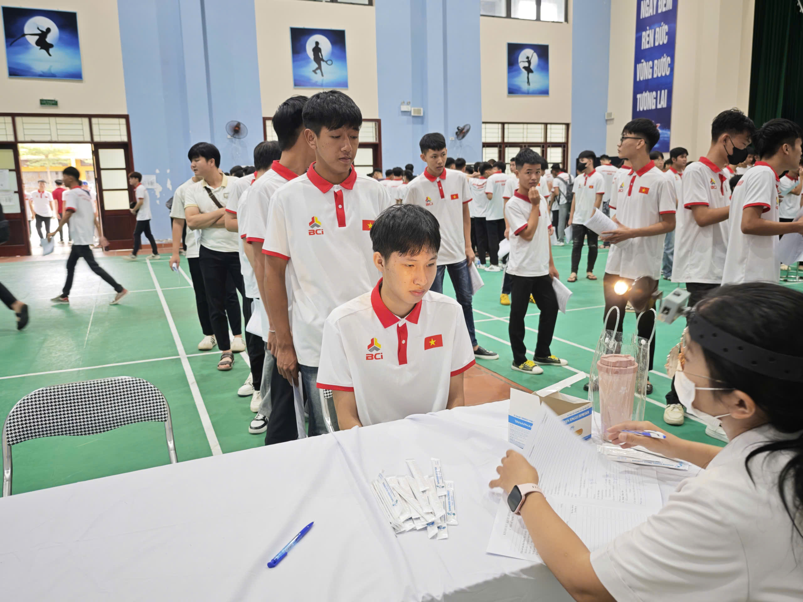 Trường Cao đẳng Công nghiệp Bắc Ninh tổ chức khám sức khỏe đầu năm học 2025- 2026 cho học sinh, sinh viên